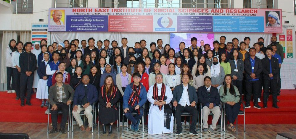 Dr Sherman Kuek, OFS, CHRISTE, Malaysia speaking at the concluding day of the 3-day STAR program at NEISSR on January 19.